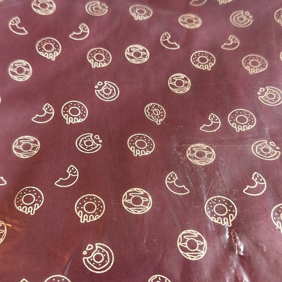 Brand New in Package My Pillow Unisex XX-Large Maroon Donut Pattern Pajamas - Picture 3 of 3